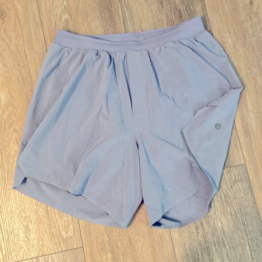 Lululemon men’s active wear shorts periwinkle blue size small